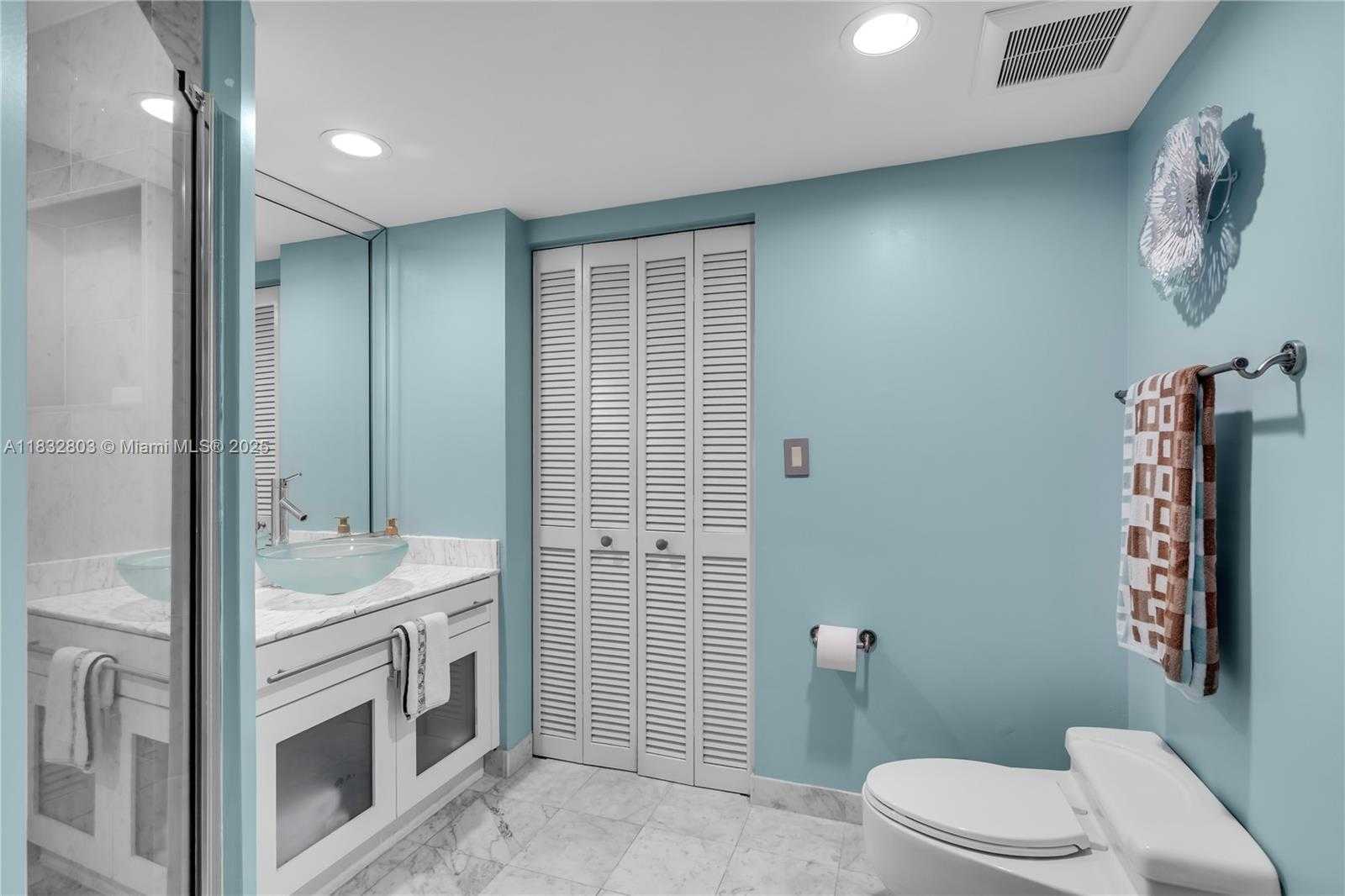 Small Image of 16485 COLLINS AVE #1832, Sunny Isles Beach Number 13