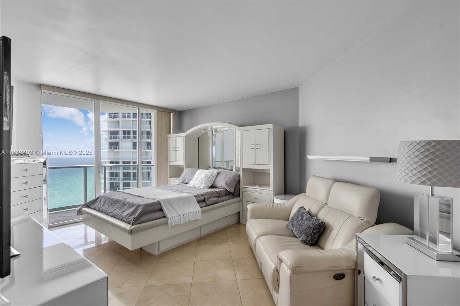 Small Image of 16485 COLLINS AVE #1832, Sunny Isles Beach Number 19