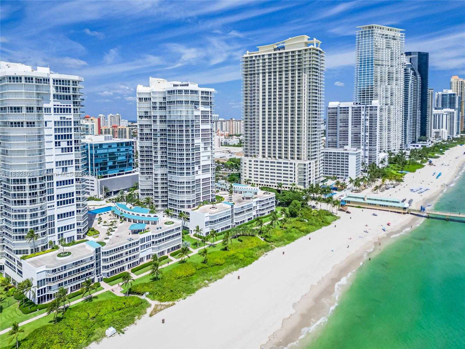 Small Image of 16485 COLLINS AVE #1832, Sunny Isles Beach Number 2