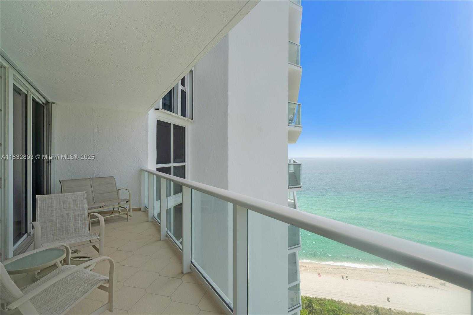 Small Image of 16485 COLLINS AVE #1832, Sunny Isles Beach Number 3