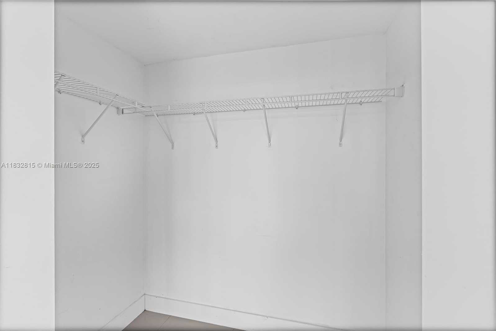 Small Image of 92 SOUTH WEST 3RD ST #4112, Miami Number 27