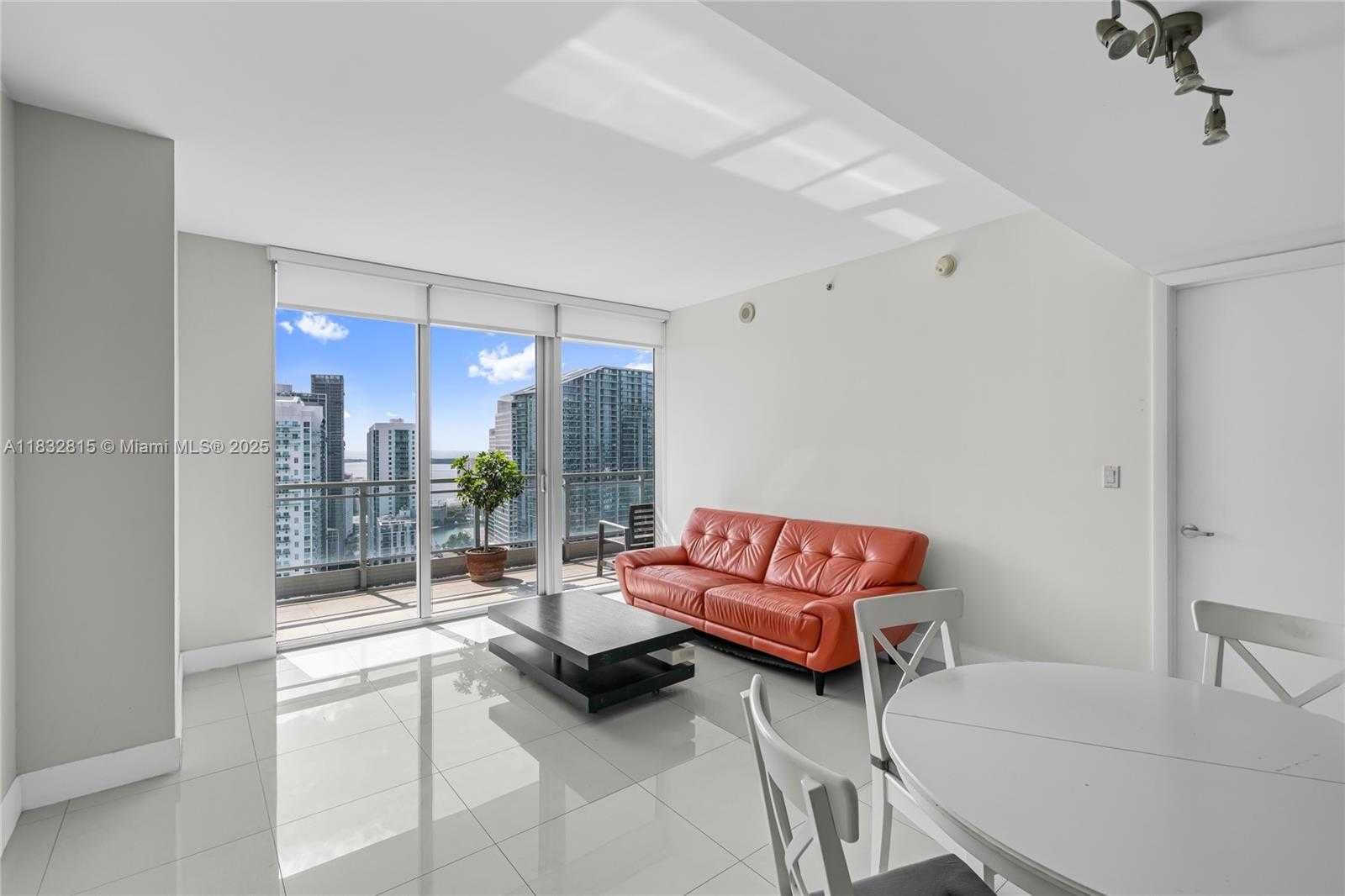 Small Image of 92 SOUTH WEST 3RD ST #4112, Miami Number 3