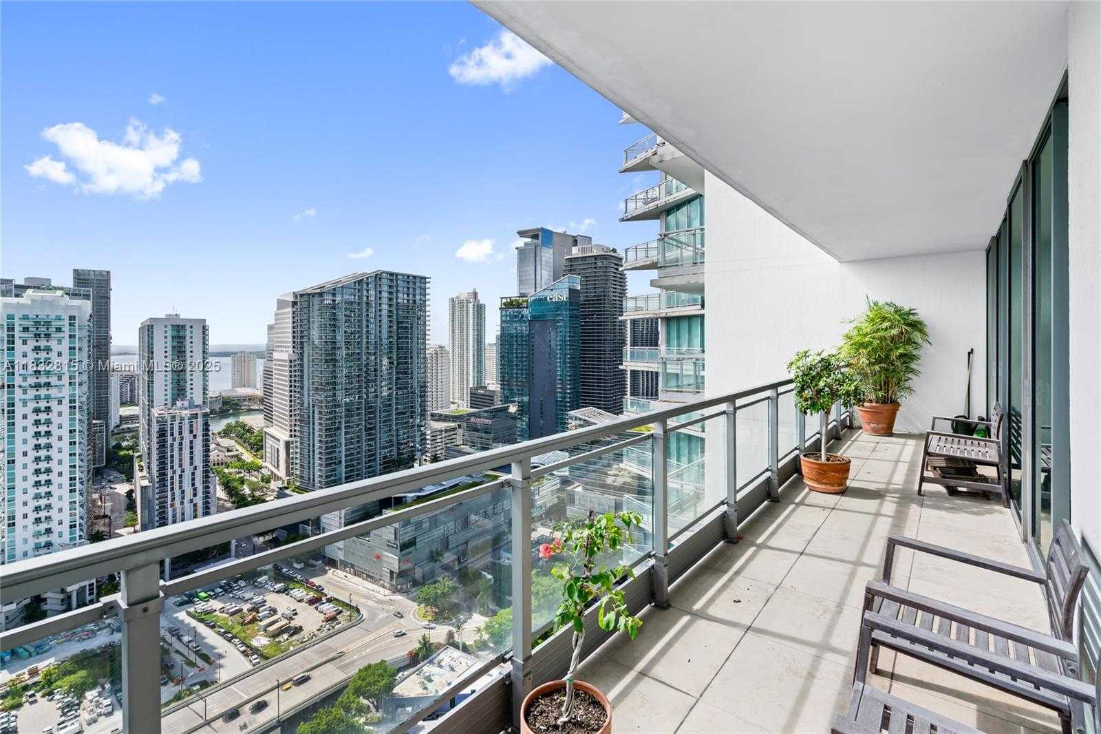 Small Image of 92 SOUTH WEST 3RD ST #4112, Miami Number 35