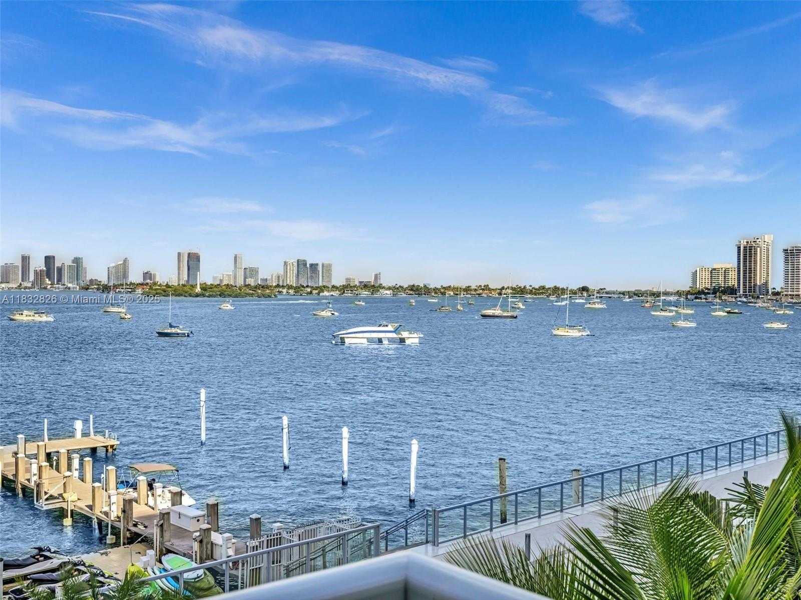 Small Image of 1000 WEST AVE #324, Miami Beach Number 3