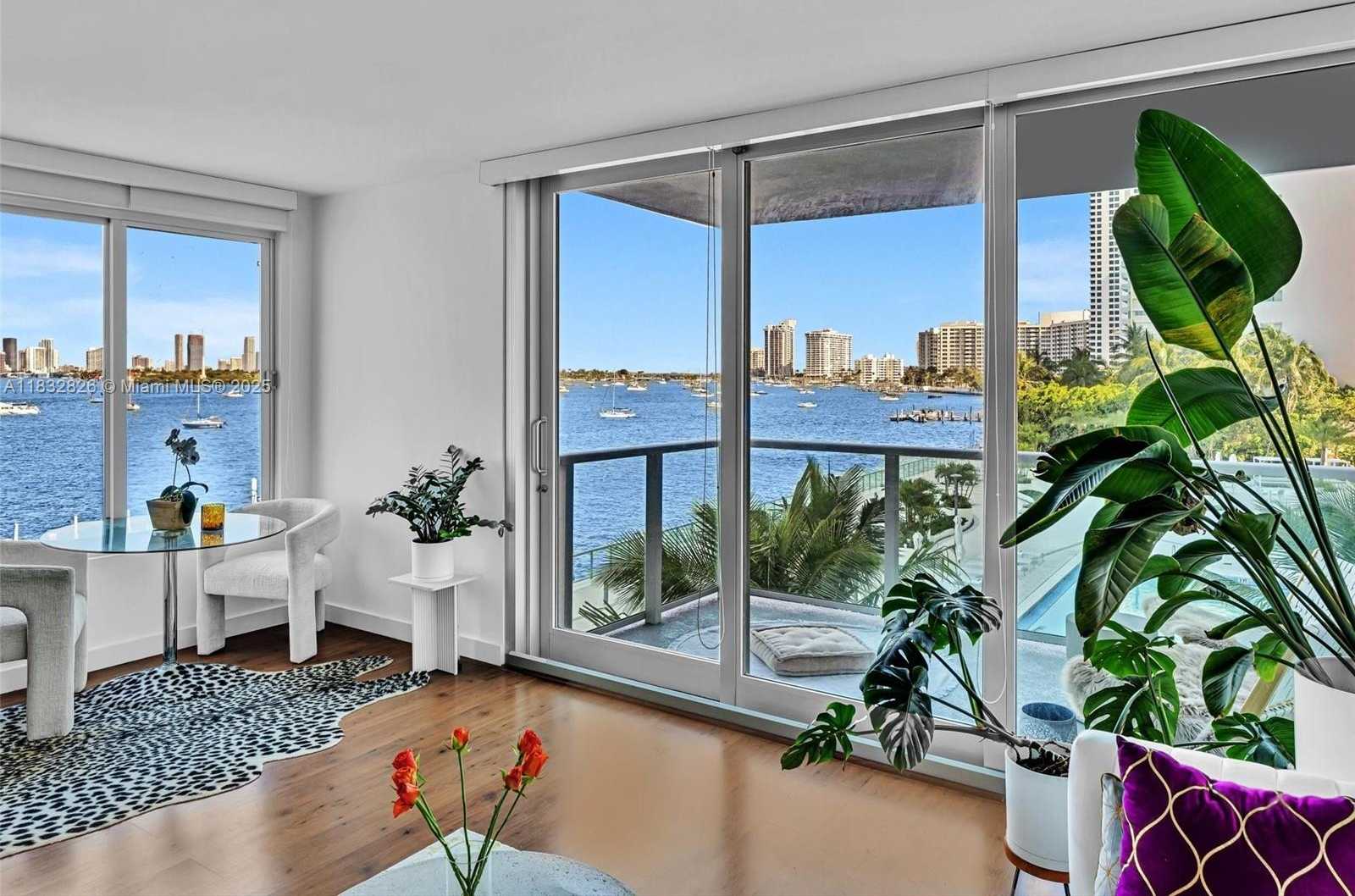 Small Image of 1000 WEST AVE #324, Miami Beach Number 4