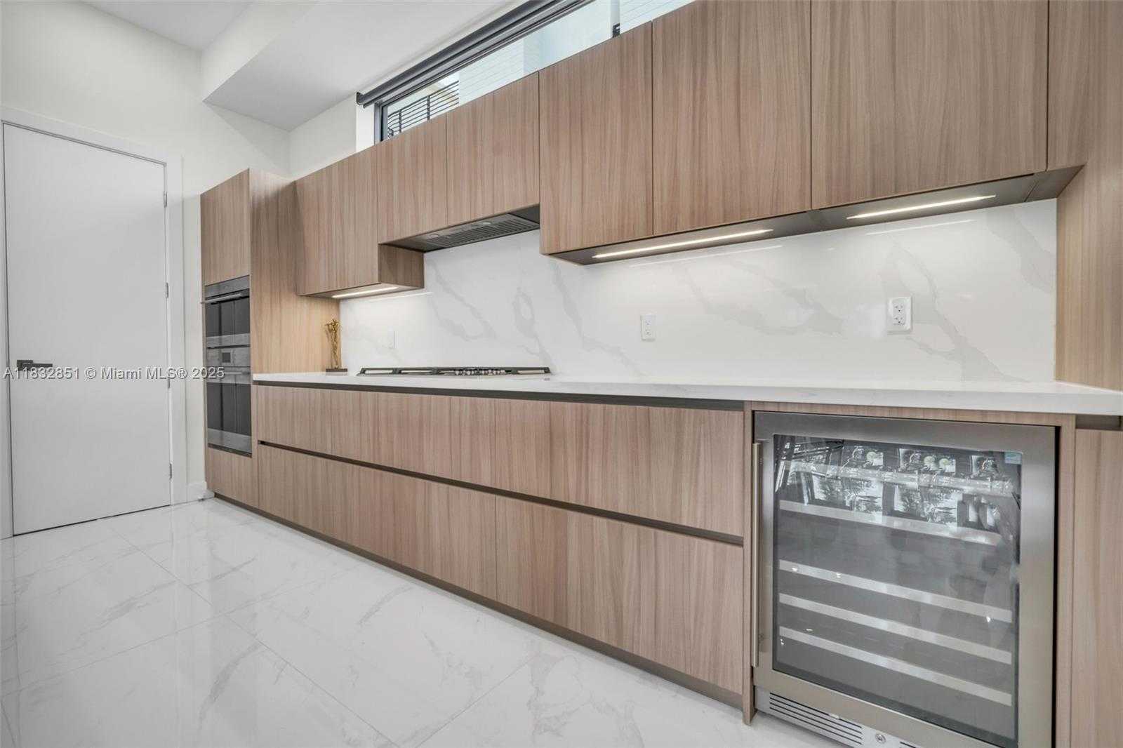 Small Image of 820 NORTH EAST 2ND ST #820, Fort Lauderdale Number 11