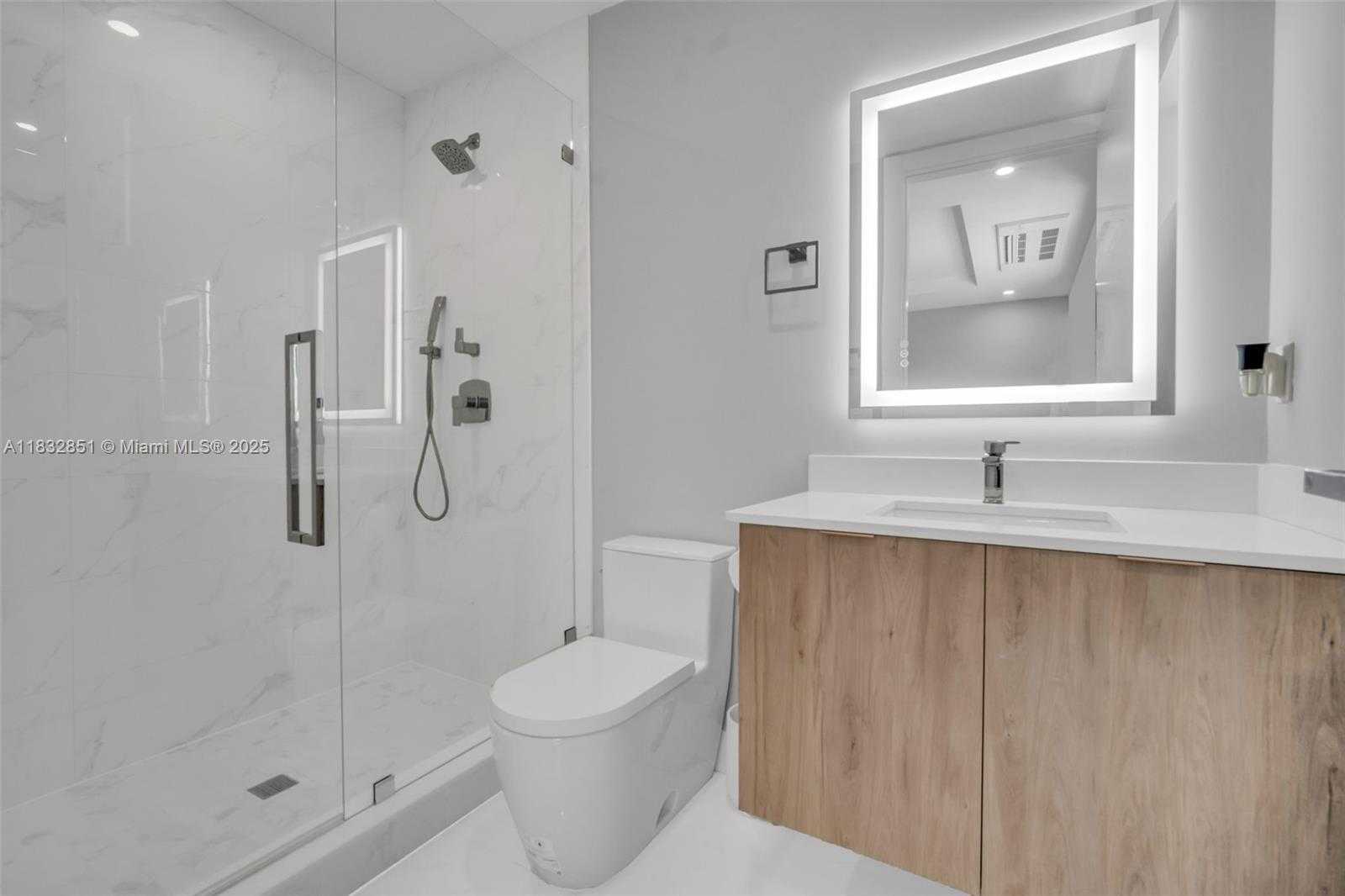 Small Image of 820 NORTH EAST 2ND ST #820, Fort Lauderdale Number 14