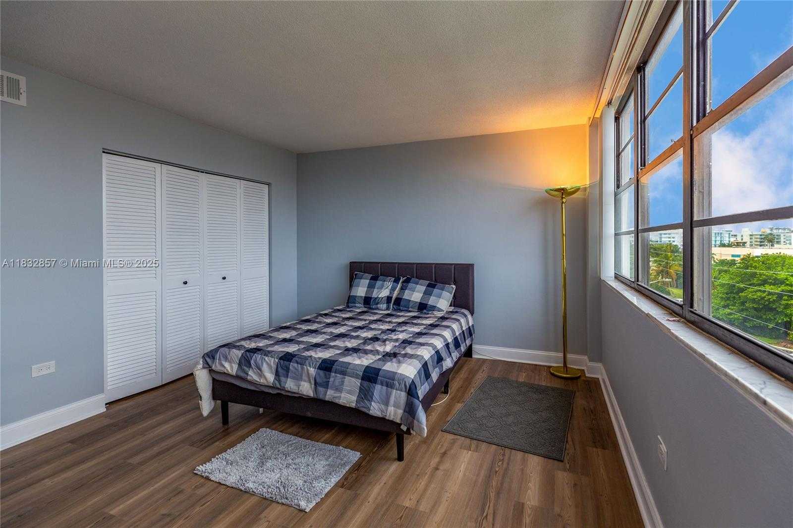 Small Image of 9180 WEST BAY HARBOR DR #5C, Bay Harbor Islands Number 11