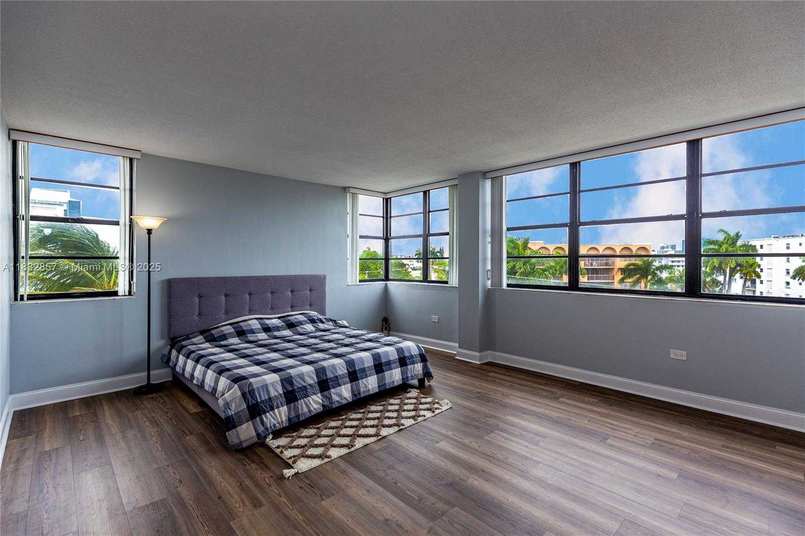 Small Image of 9180 WEST BAY HARBOR DR #5C, Bay Harbor Islands Number 13