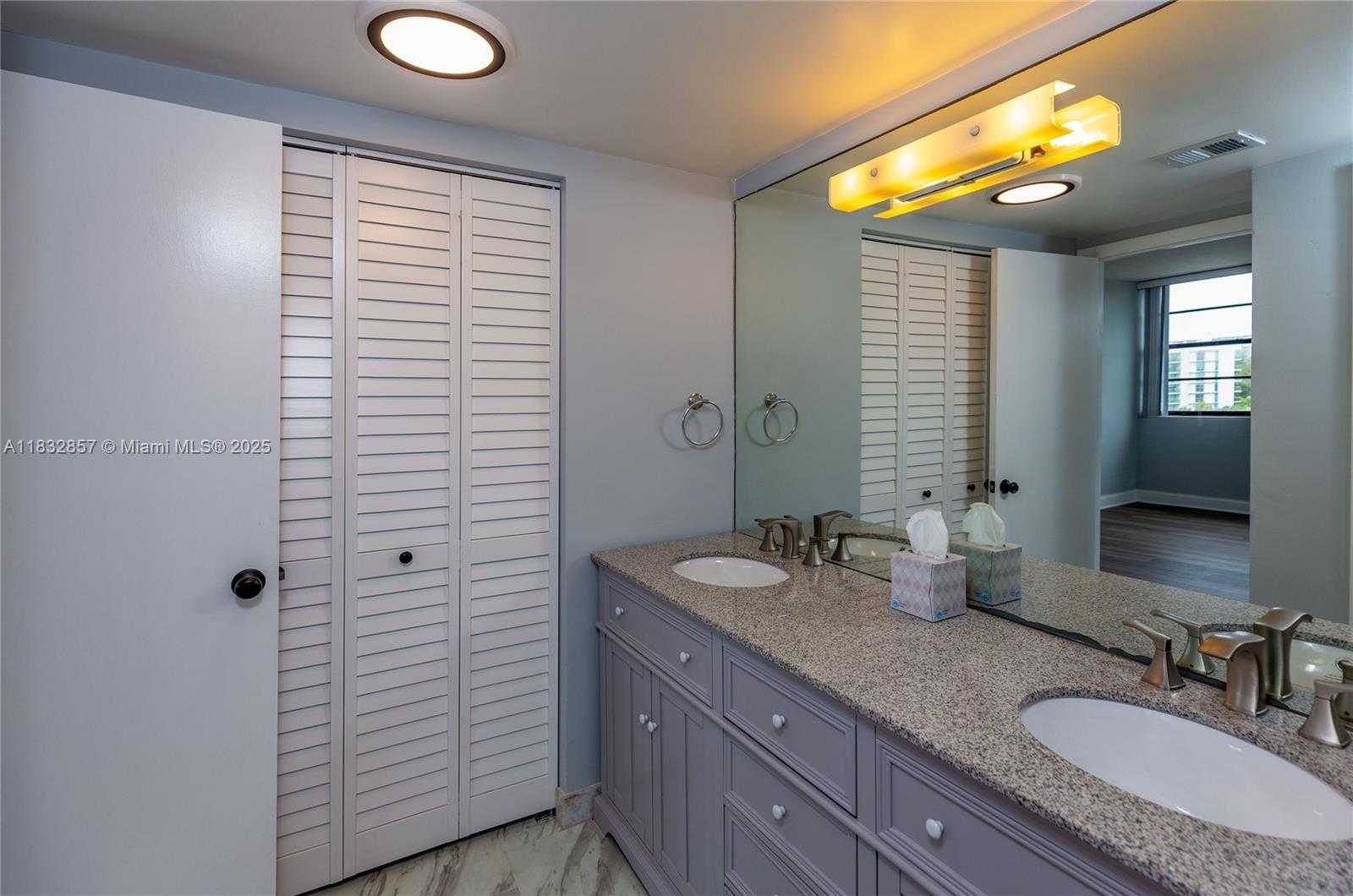 Small Image of 9180 WEST BAY HARBOR DR #5C, Bay Harbor Islands Number 15