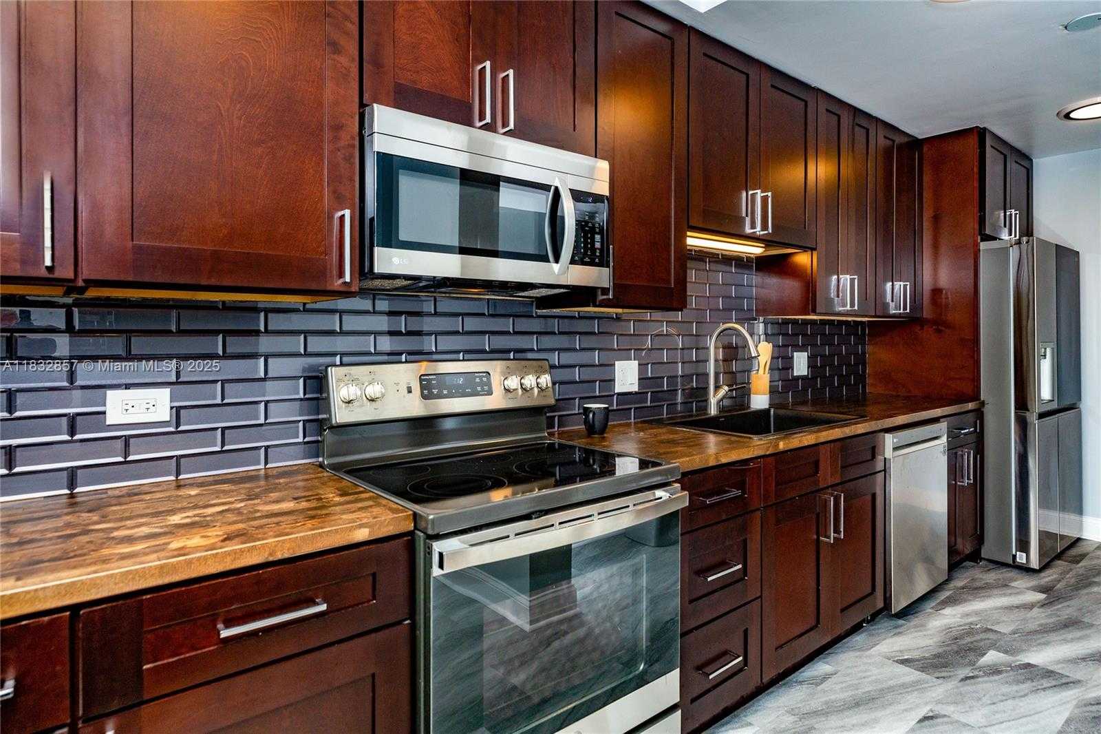 Small Image of 9180 WEST BAY HARBOR DR #5C, Bay Harbor Islands Number 5