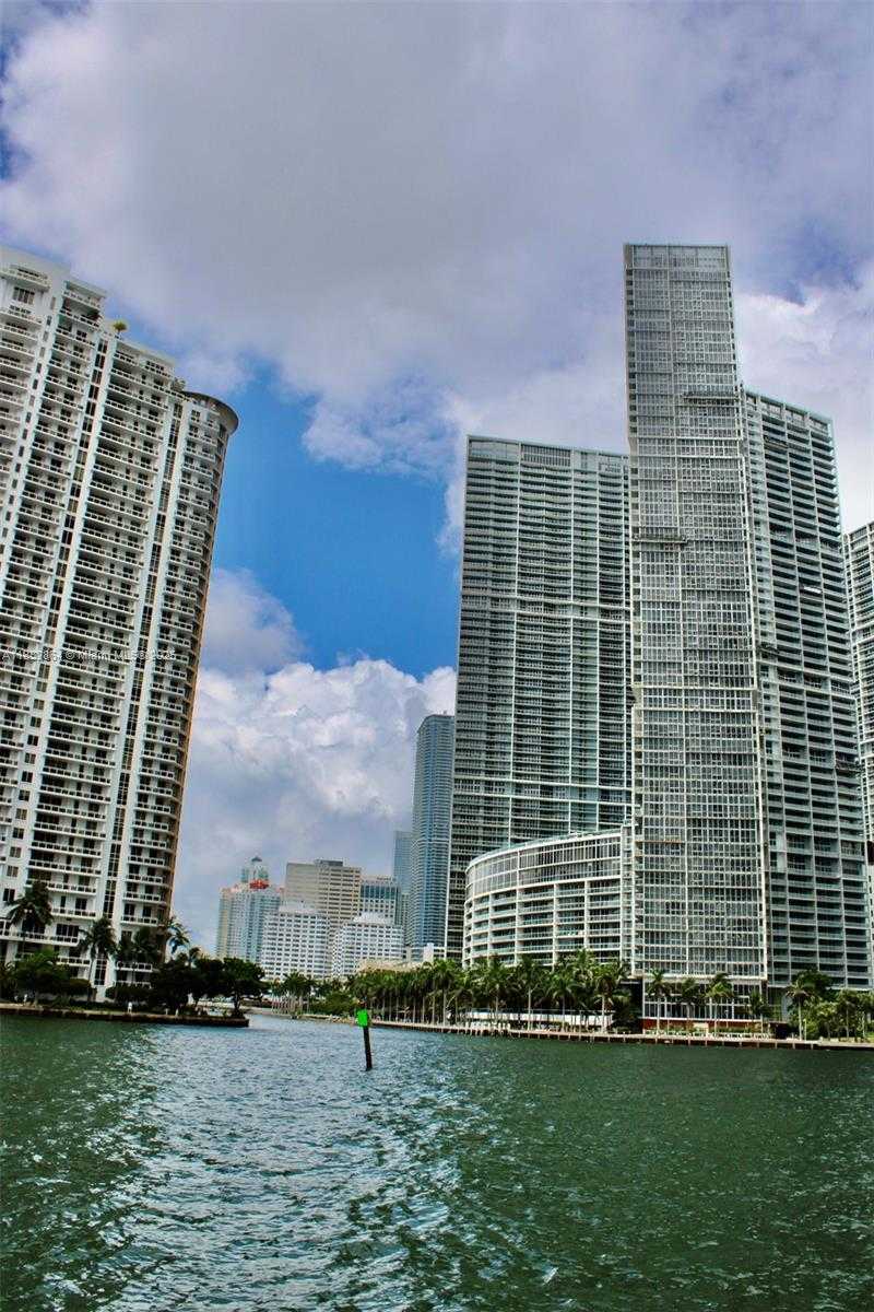 Small Image of 325 SOUTH BISCAYNE BLVD #3922, Miami Number 26