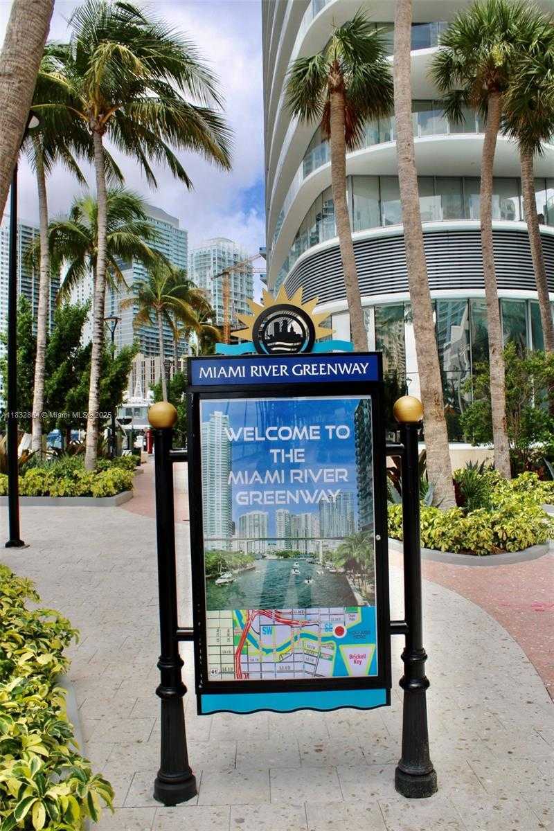 Small Image of 325 SOUTH BISCAYNE BLVD #3922, Miami Number 29