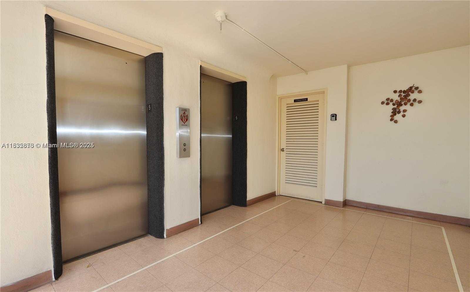 Small Image of 3030 MARCOS DR #T512, Aventura Number 28