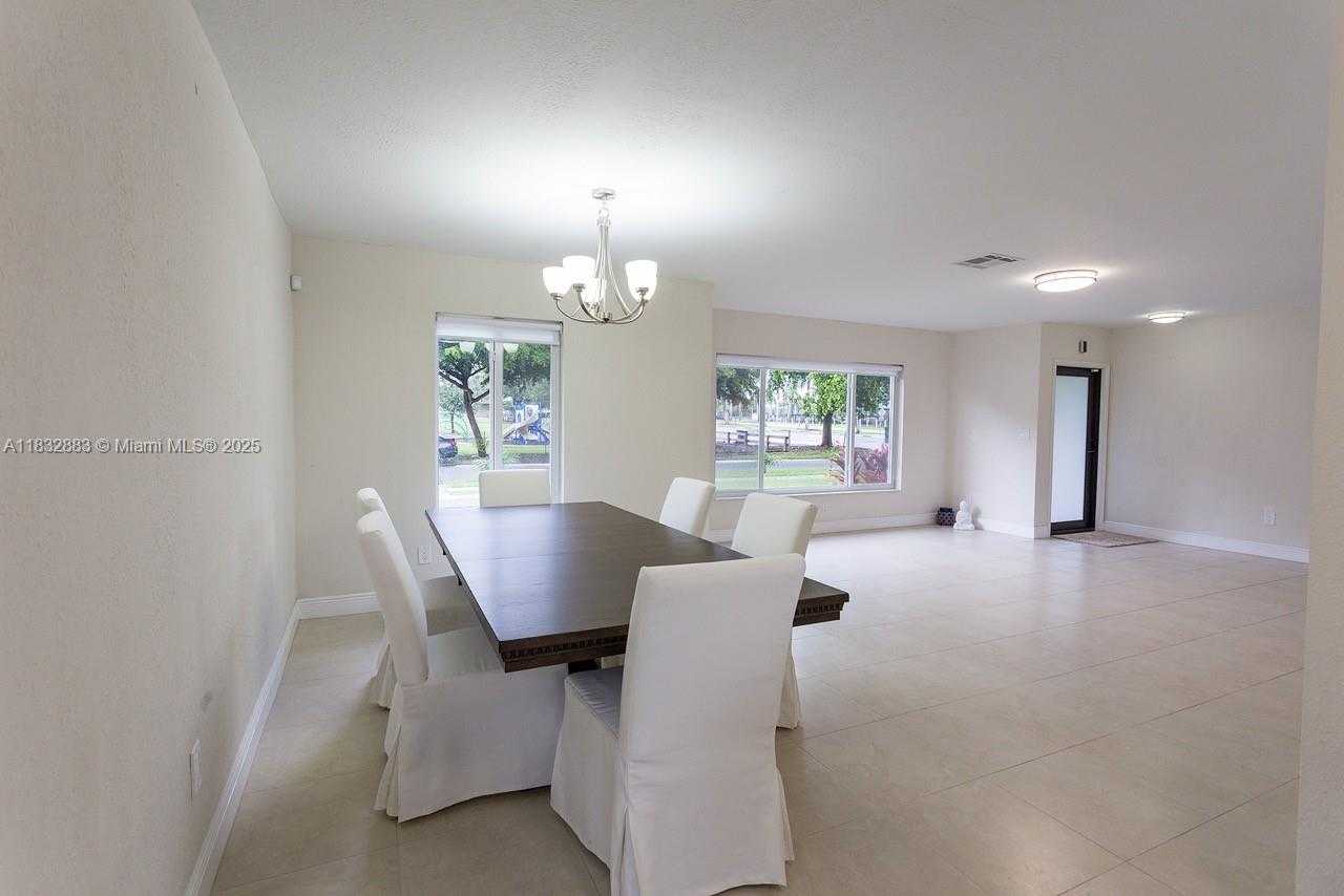 Small Image of 9710 SOUTH WEST 185TH TER, Cutler Bay Number 11