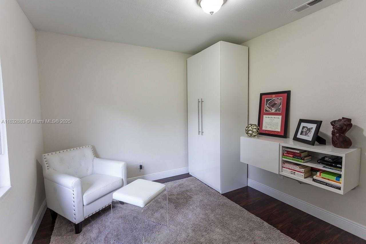 Small Image of 9710 SOUTH WEST 185TH TER, Cutler Bay Number 18