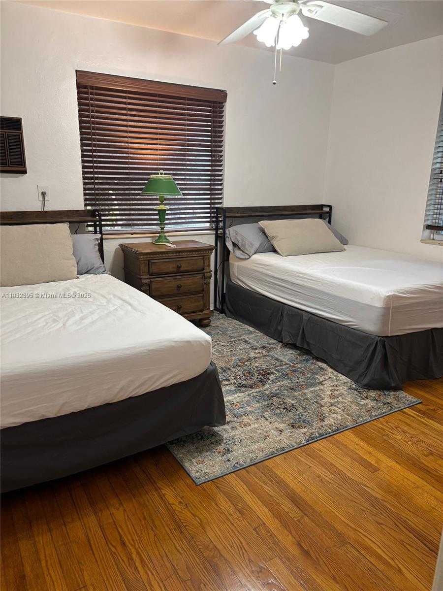 Small Image of 319 SOUTH 24TH AVE, Hollywood Number 17