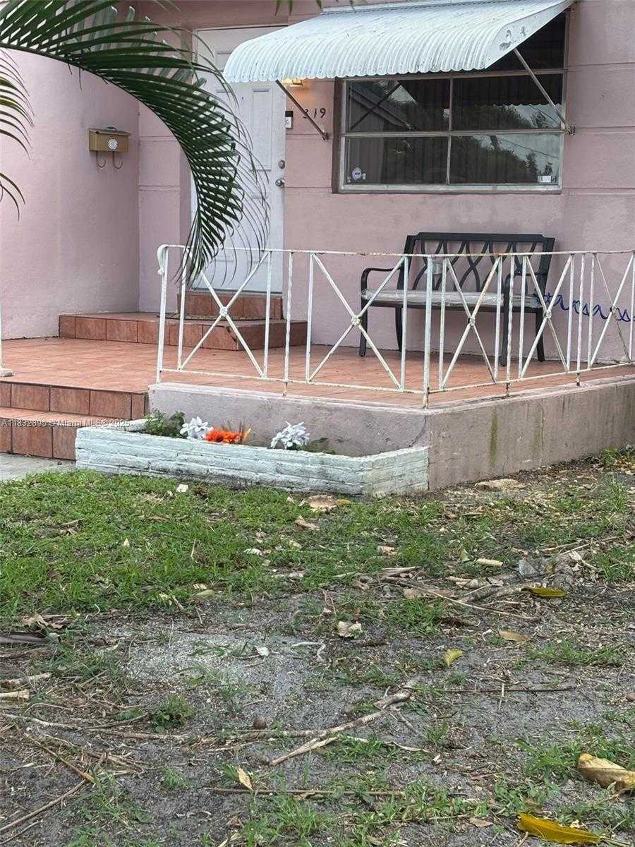 Small Image of 319 SOUTH 24TH AVE, Hollywood Number 24