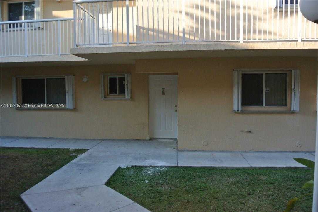 Small Image of 14903 SOUTH WEST 80TH ST #110, Miami Number 18