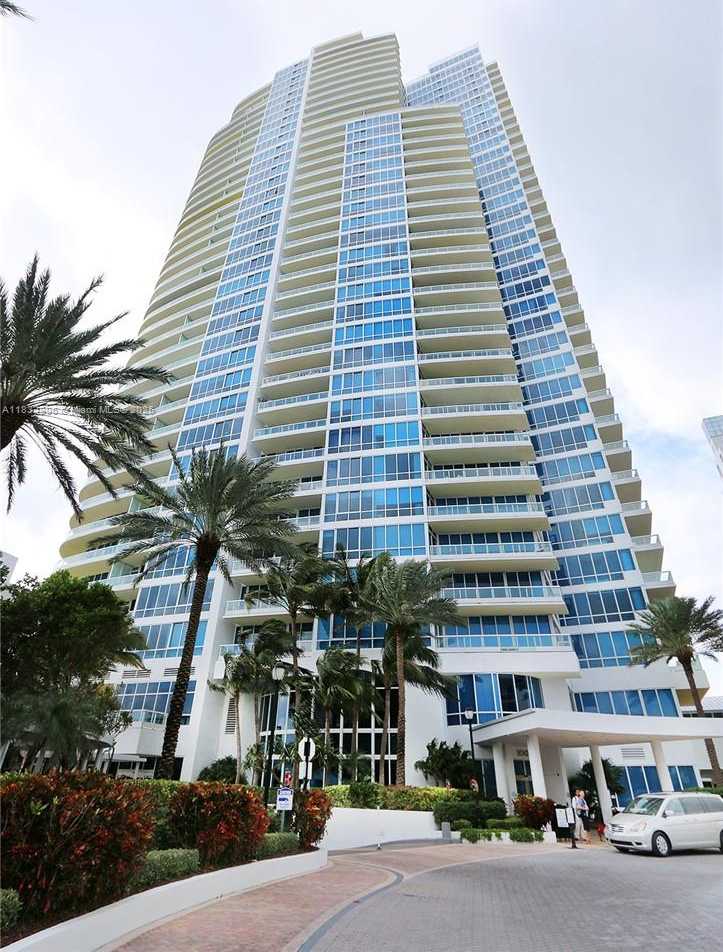 Small Image of 100 SOUTH POINTE DR #601, Miami Beach Number 24