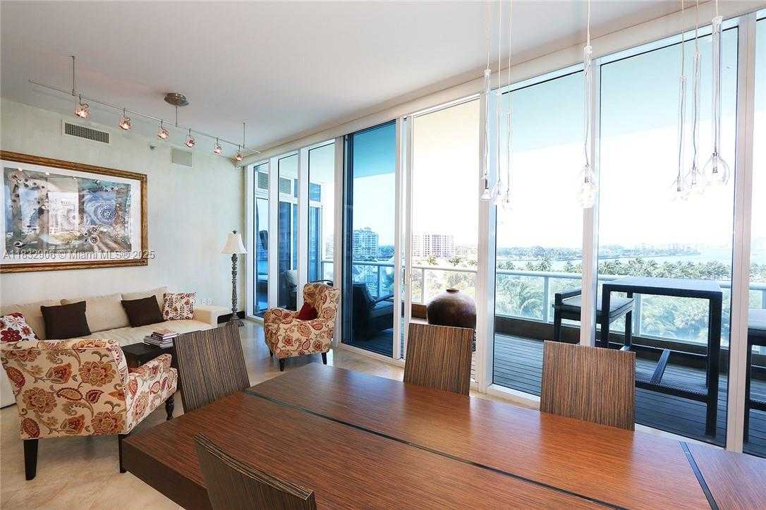 Small Image of 100 SOUTH POINTE DR #601, Miami Beach Number 8
