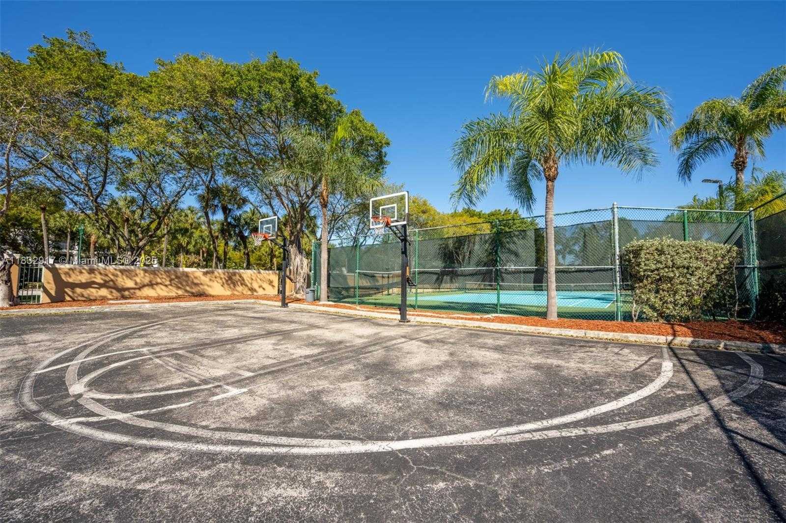 Small Image of 19901 EAST COUNTRY CLUB DR #2202, Aventura Number 17