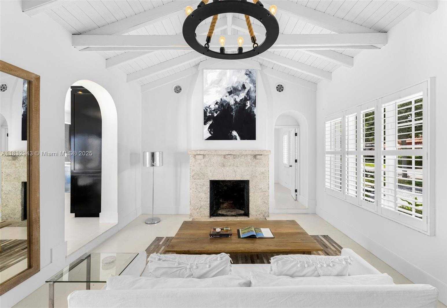 Small Image of 712 NORTH EAST 72ND ST, Miami Number 22