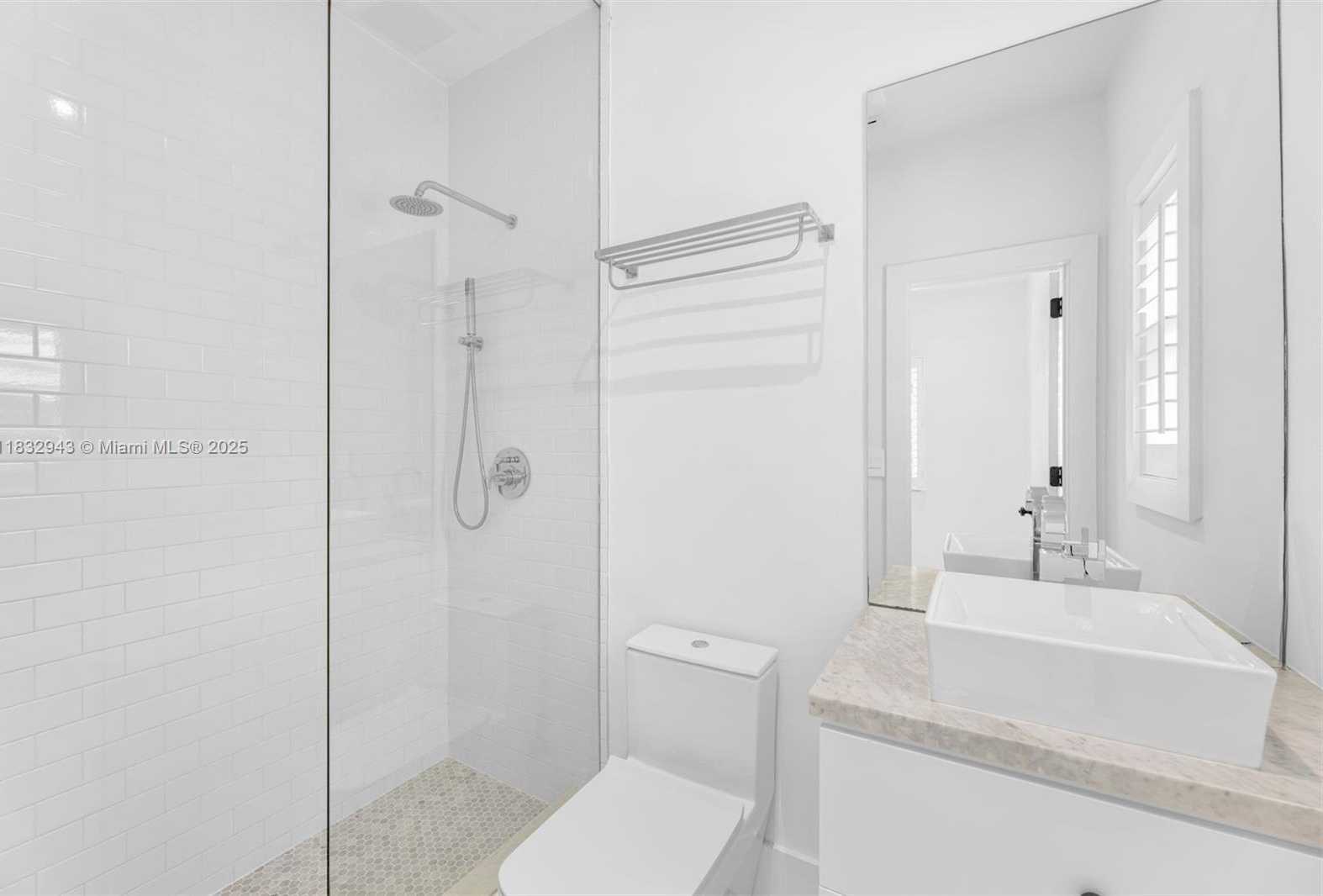 Small Image of 712 NORTH EAST 72ND ST, Miami Number 32