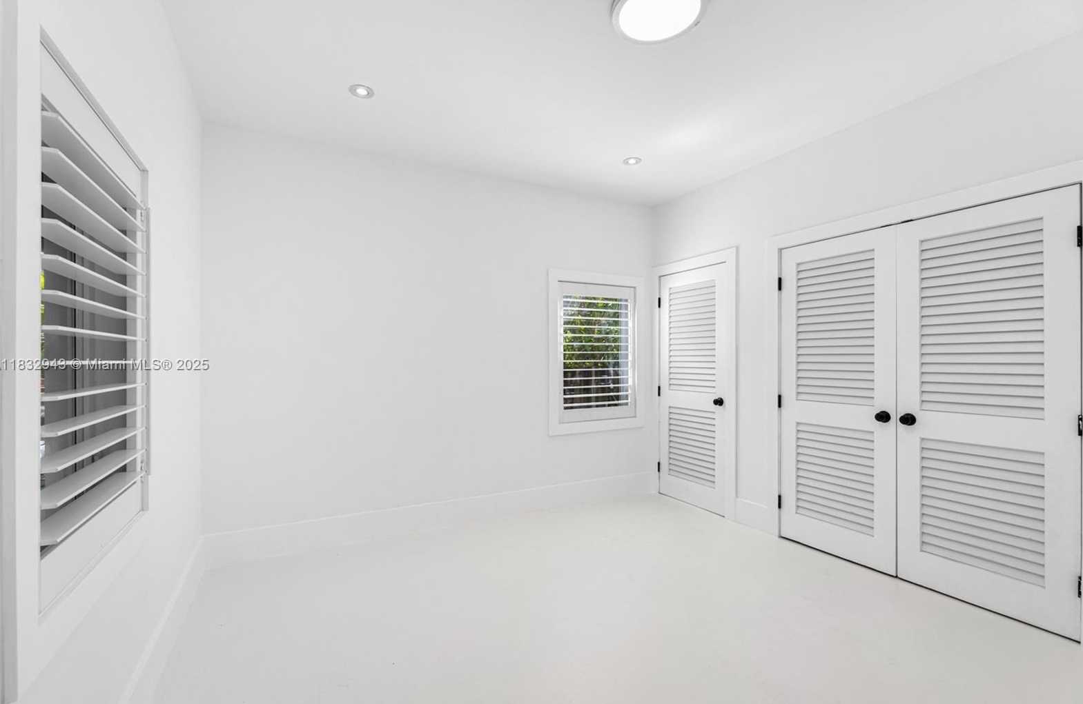 Small Image of 712 NORTH EAST 72ND ST, Miami Number 33