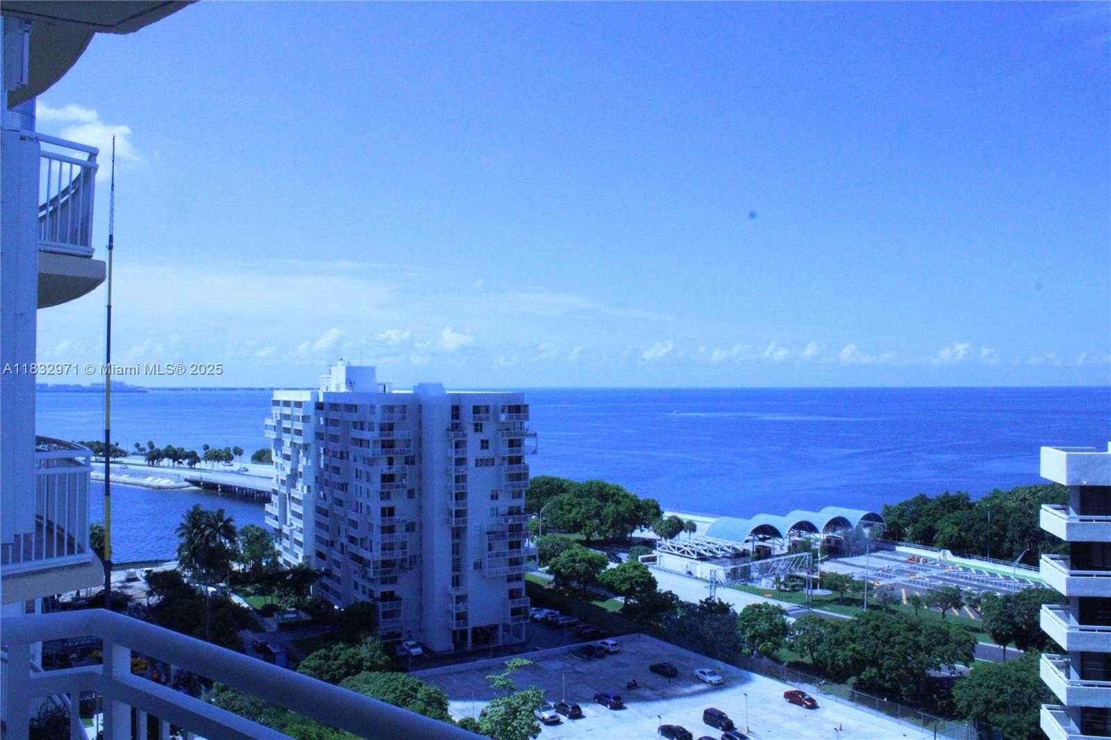 Small Image of 2475 BRICKELL AVE #1401, Miami Number 17