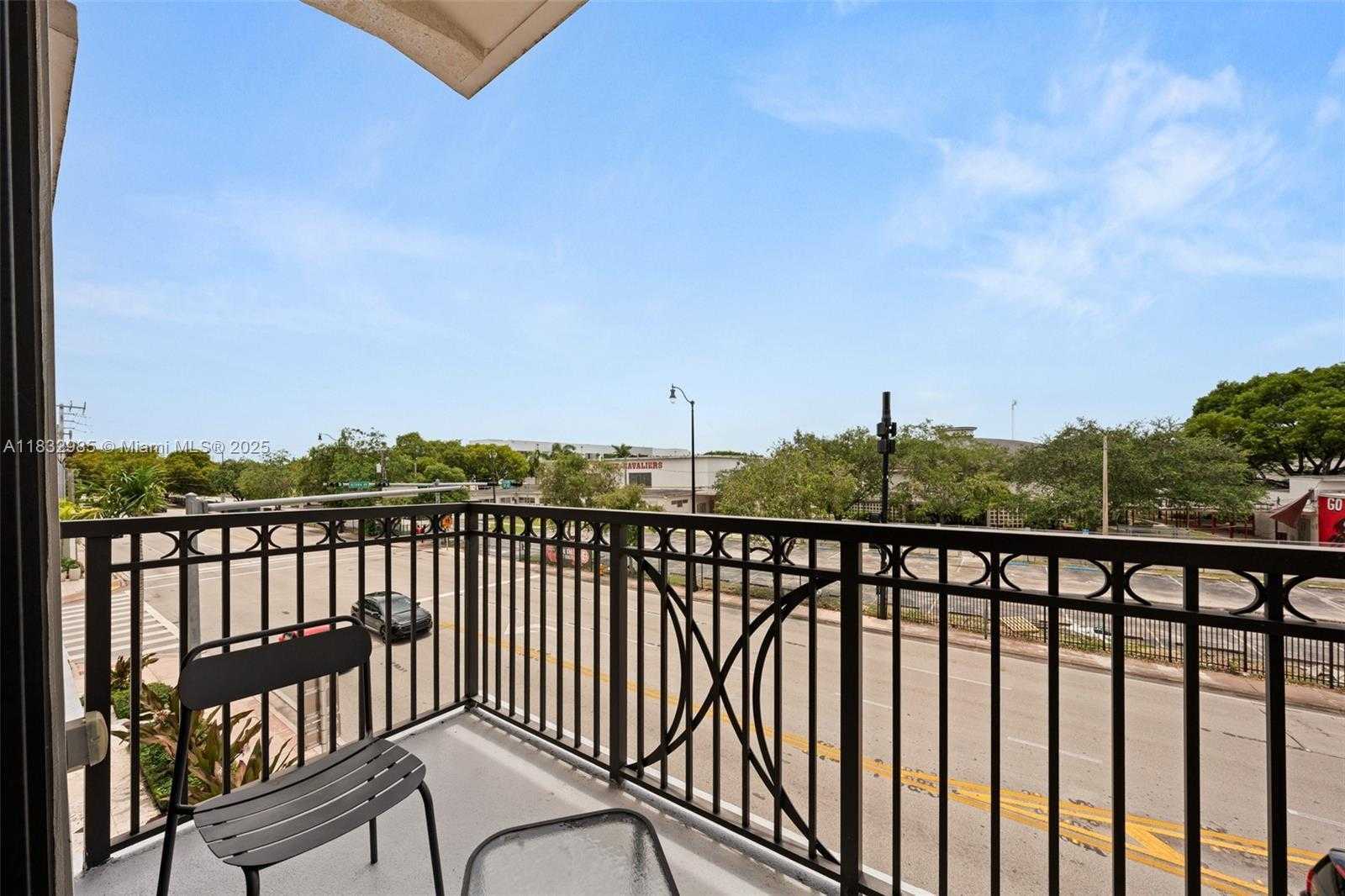 Small Image of 301 ALTARA AVE #213, Coral Gables Number 14