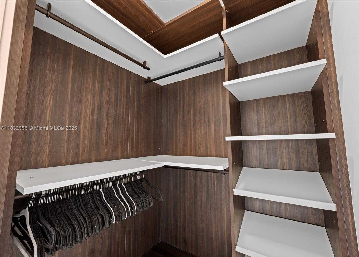 Small Image of 301 ALTARA AVE #213, Coral Gables Number 18