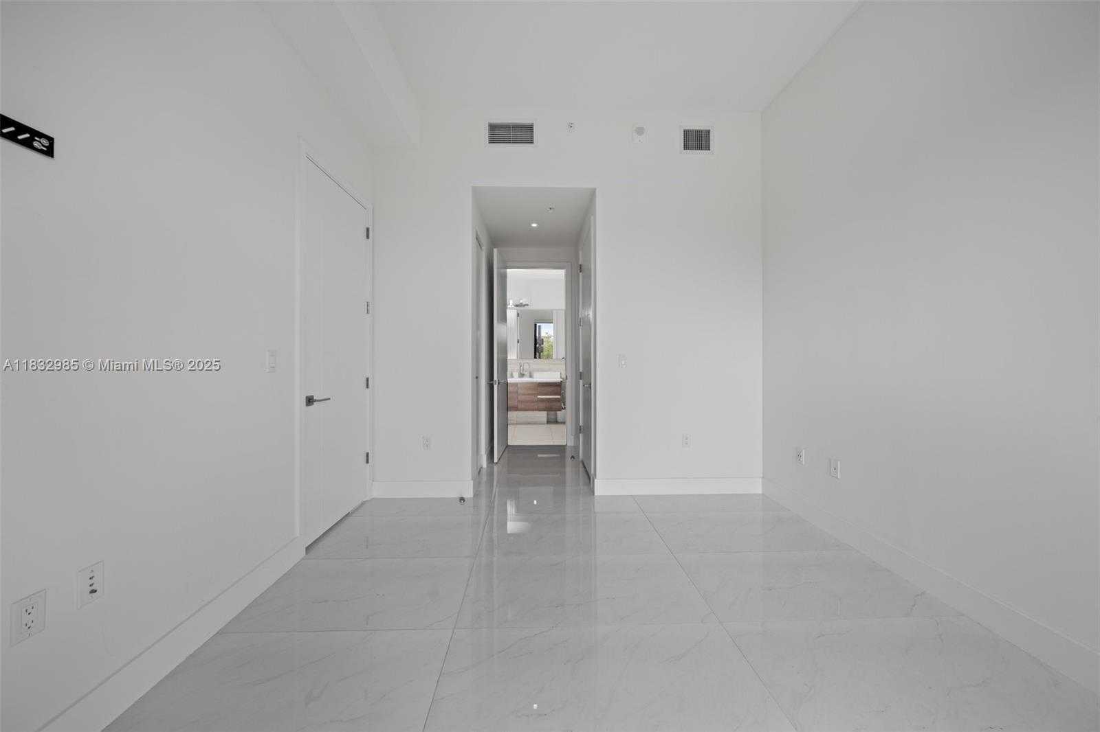 Small Image of 301 ALTARA AVE #213, Coral Gables Number 24