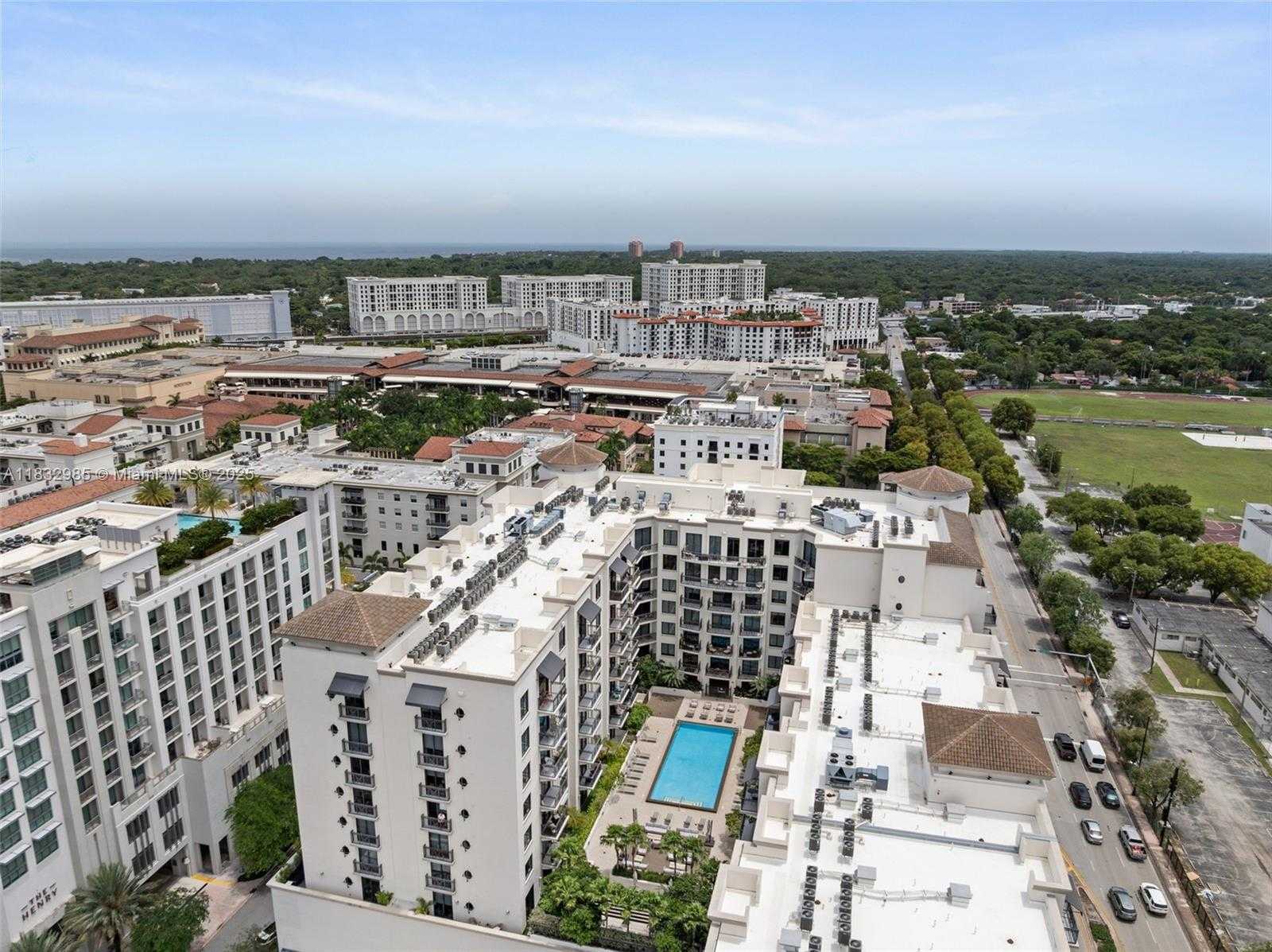 Small Image of 301 ALTARA AVE #213, Coral Gables Number 42