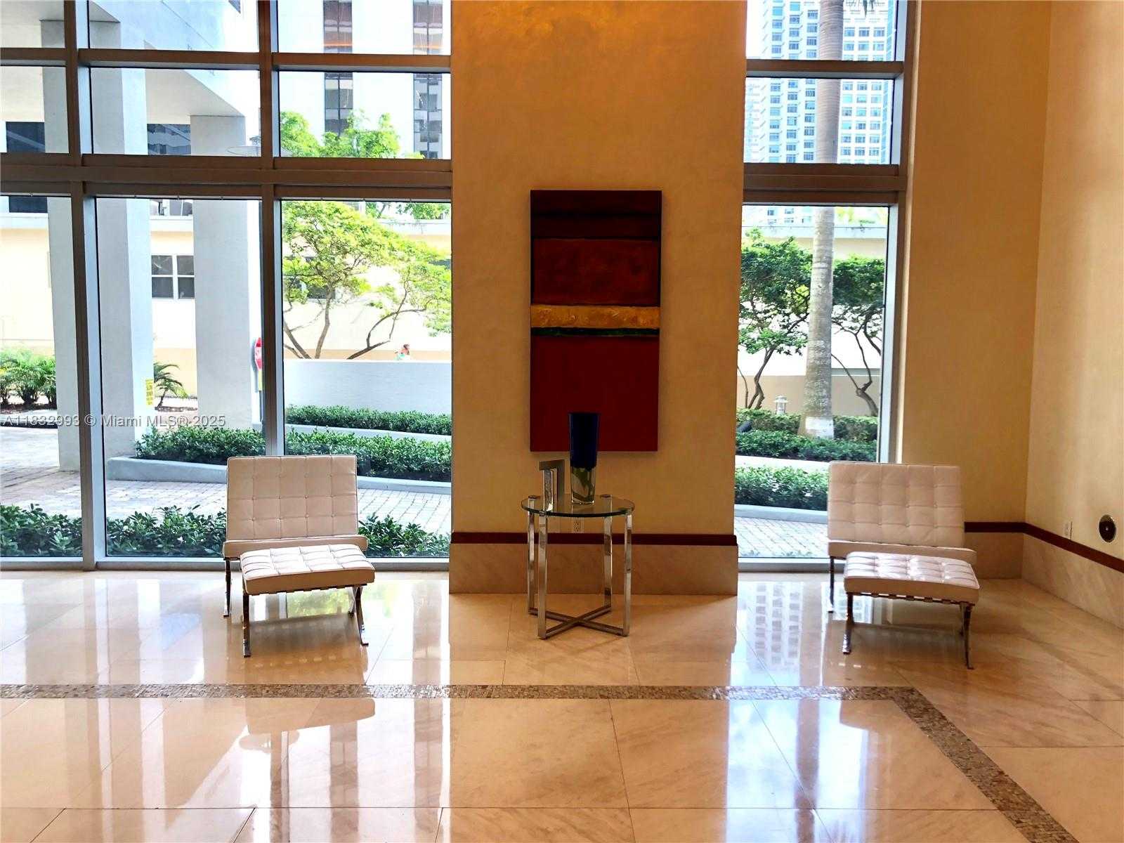 Small Image of 1060 BRICKELL AVE #3315, Miami Number 16