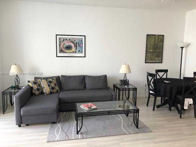 Small Image of 1060 BRICKELL AVE #3315, Miami Number 3