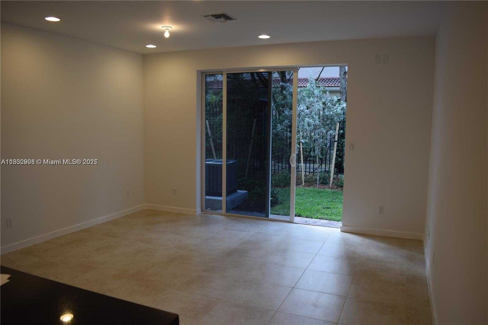 Small Image of 2574 SOUTH WEST 81ST TER #2588, Miramar Number 13
