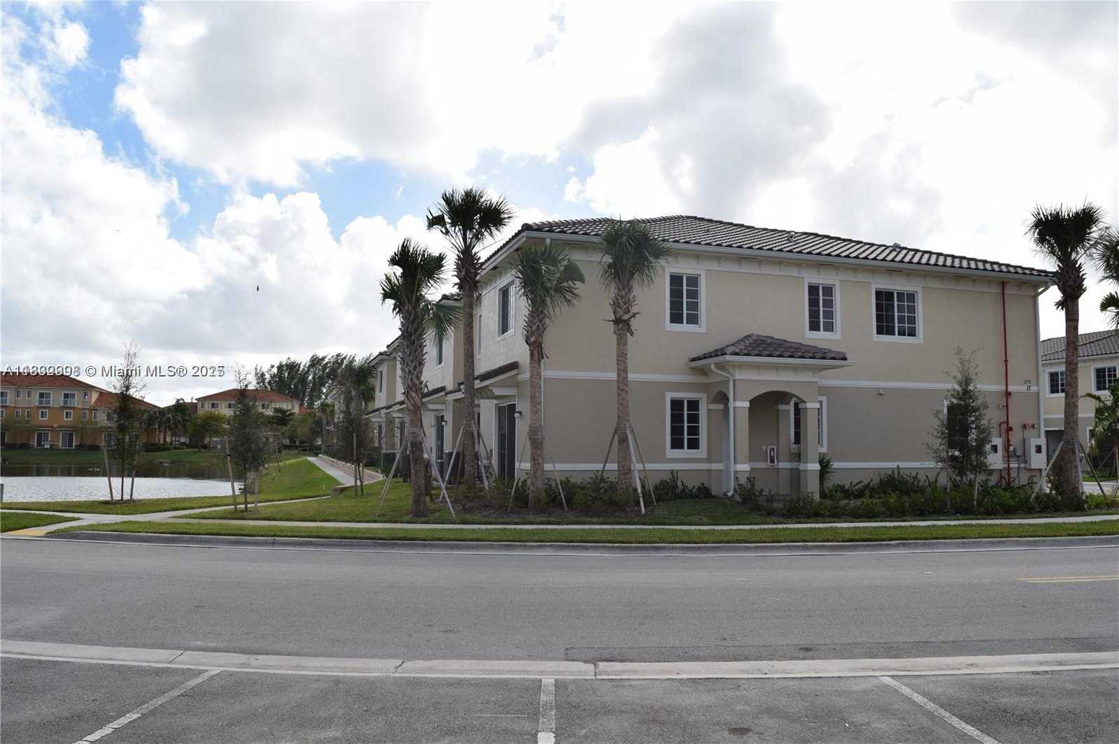 Small Image of 2574 SOUTH WEST 81ST TER #2588, Miramar Number 3