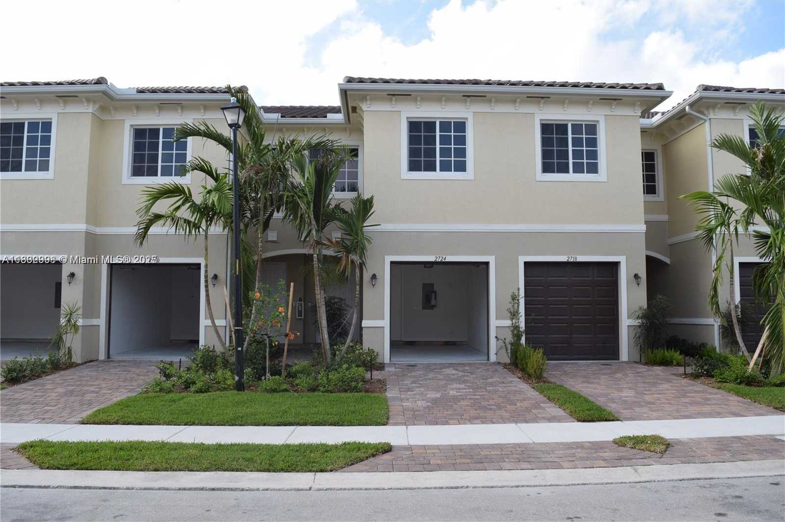 Small Image of 2574 SOUTH WEST 81ST TER #2588, Miramar Number 5