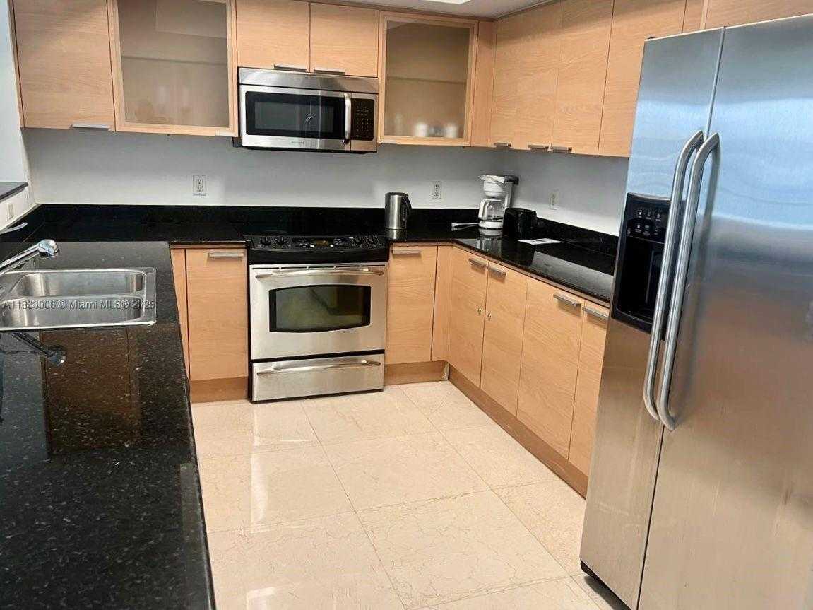 Small Image of 16699 COLLINS AVE #2705, Sunny Isles Beach Number 4