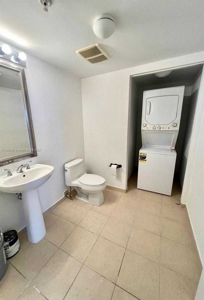 Small Image of 16699 COLLINS AVE #2705, Sunny Isles Beach Number 9