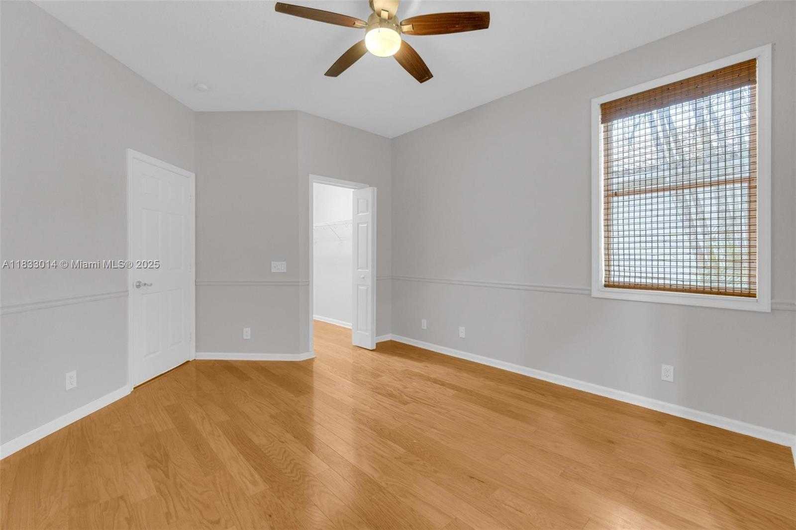 Small Image of 2553 BAY POINTE DR, Weston Number 26