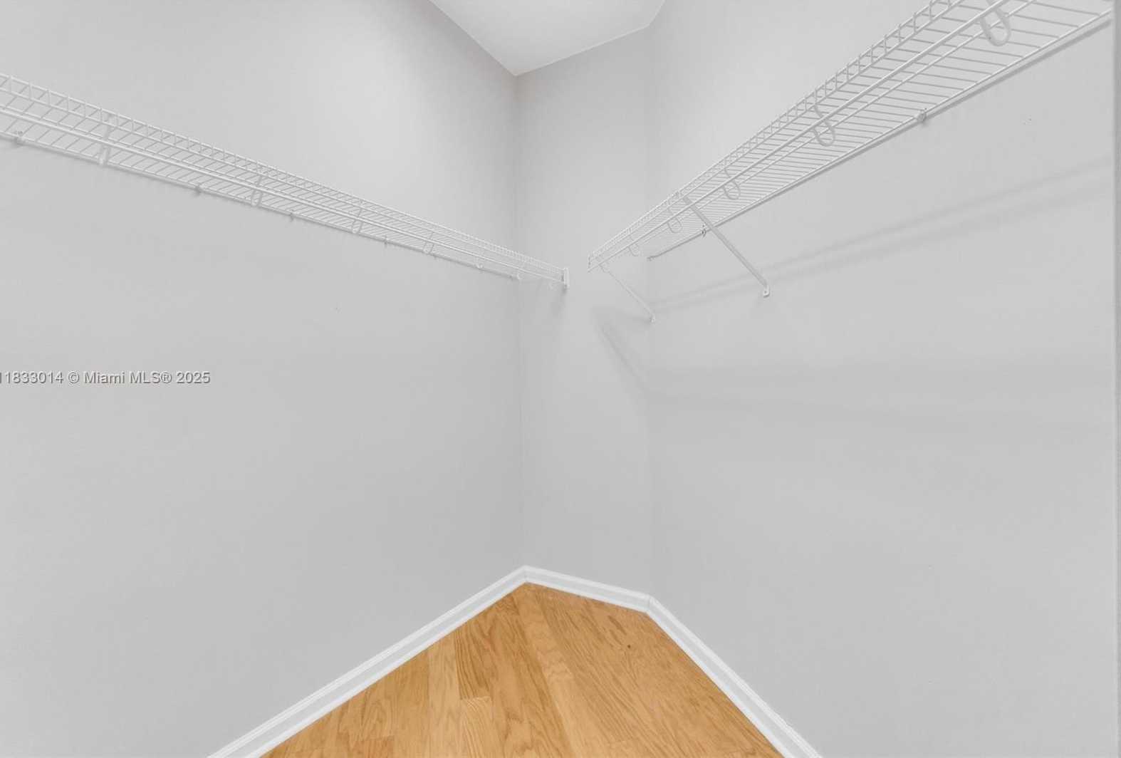 Small Image of 2553 BAY POINTE DR, Weston Number 27