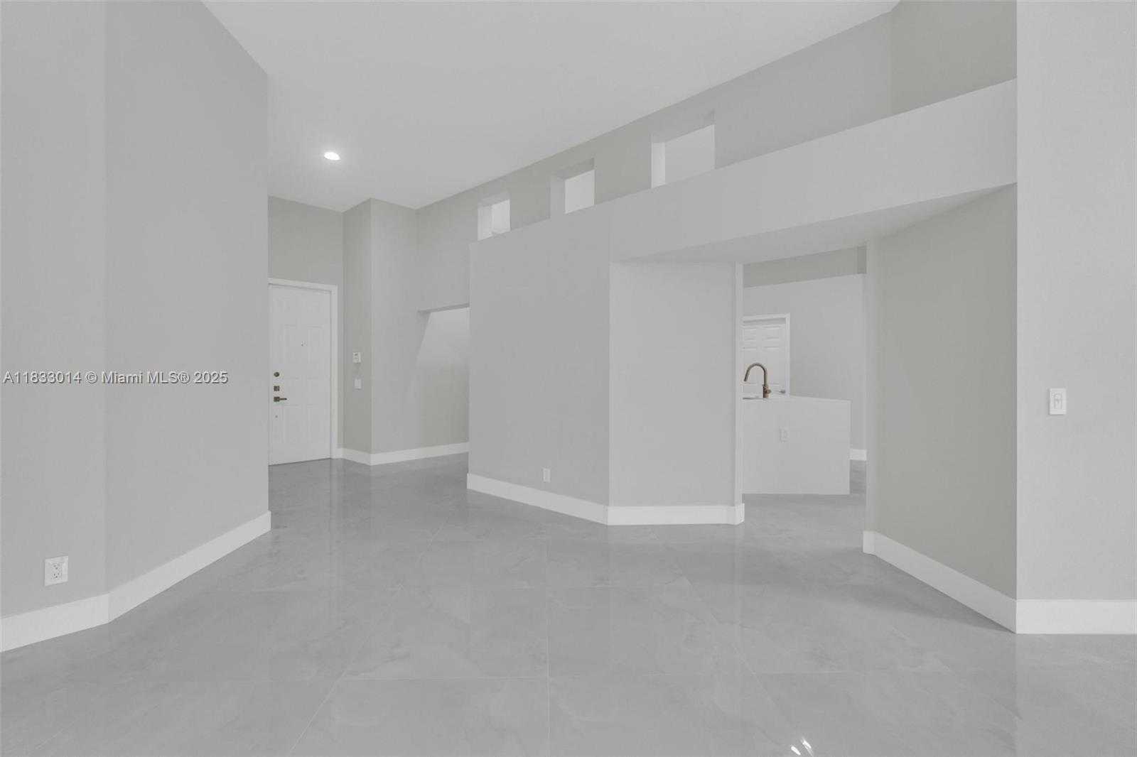 Small Image of 2553 BAY POINTE DR, Weston Number 34