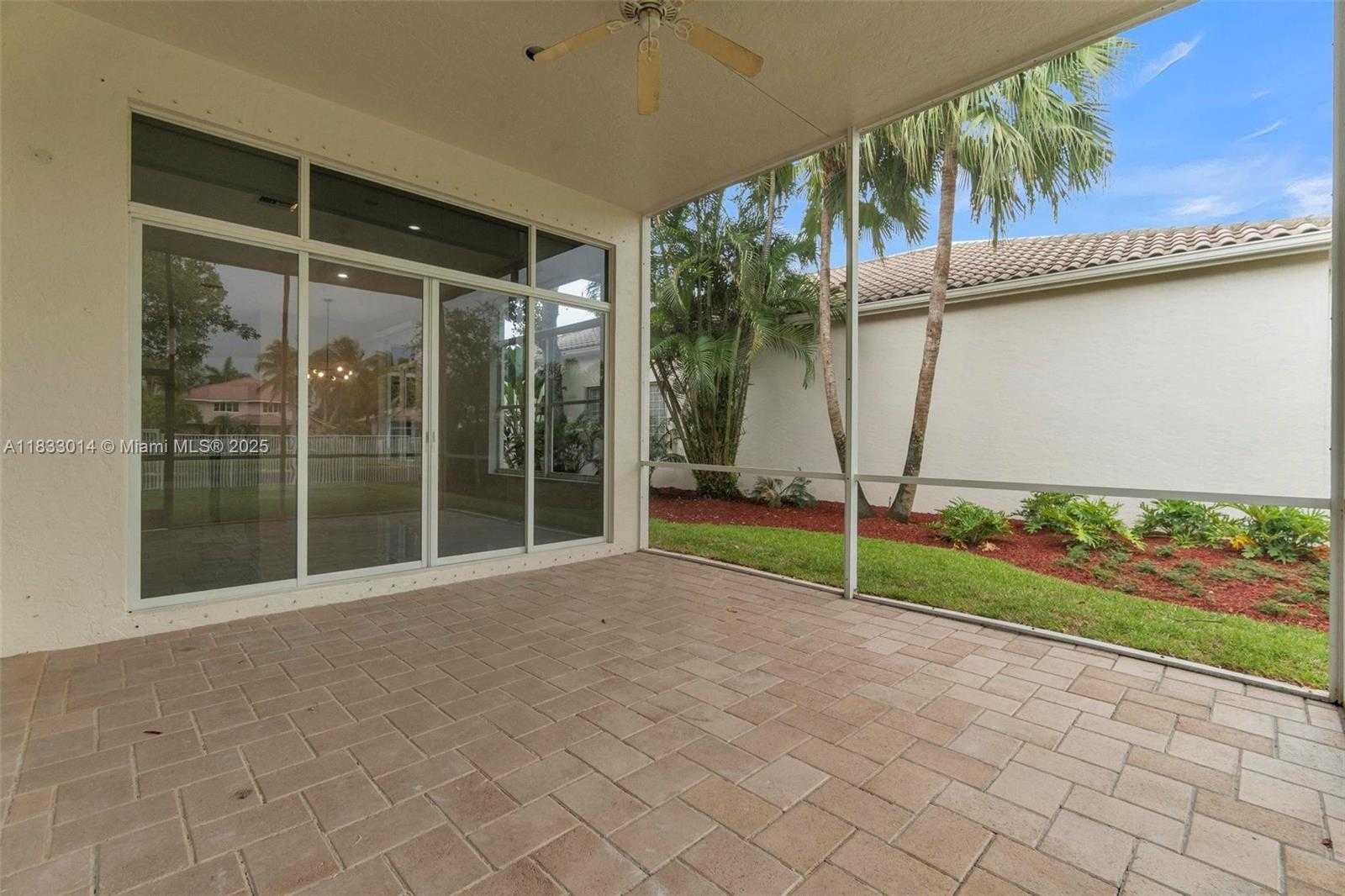 Small Image of 2553 BAY POINTE DR, Weston Number 36