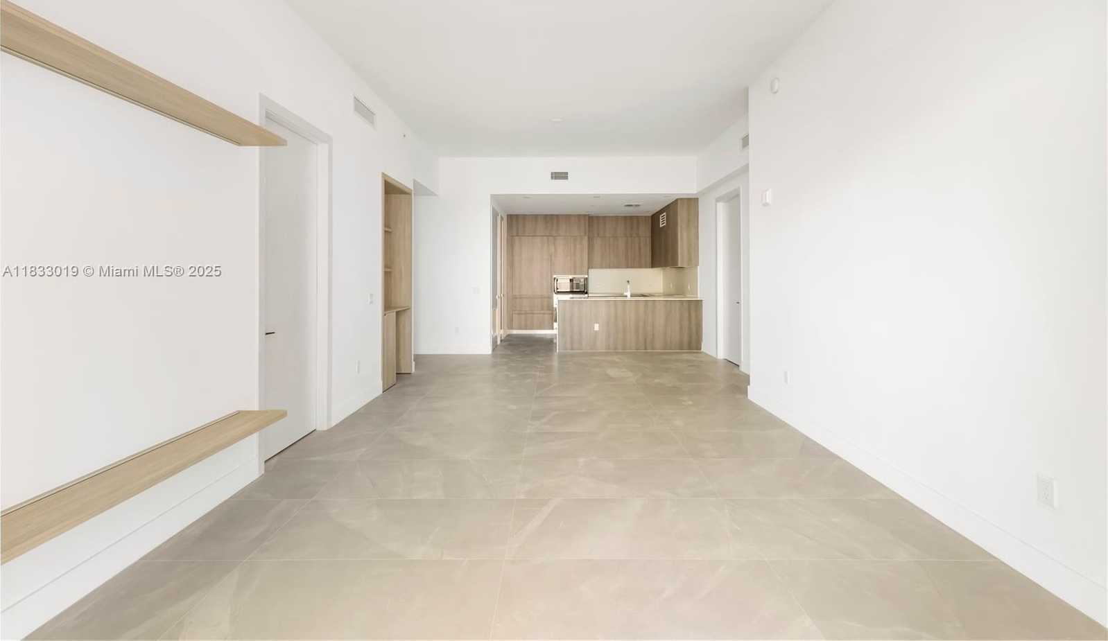 Small Image of 17550 COLLINS #1604, Sunny Isles Beach Number 6