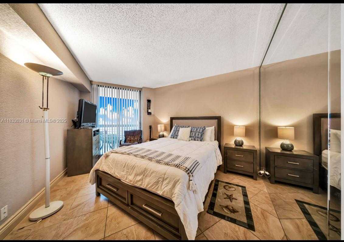 Small Image of 19101 NORTH EAST 36TH CT #1604, Aventura Number 10