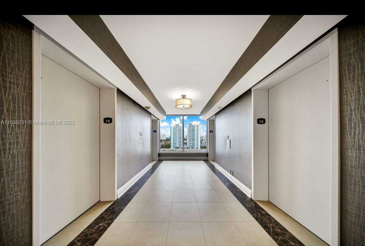 Small Image of 19101 NORTH EAST 36TH CT #1604, Aventura Number 4