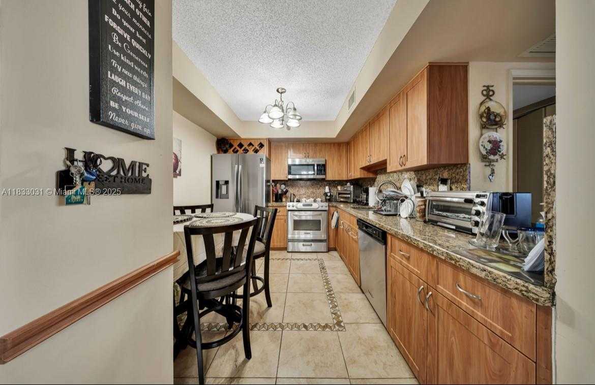 Small Image of 19101 NORTH EAST 36TH CT #1604, Aventura Number 8