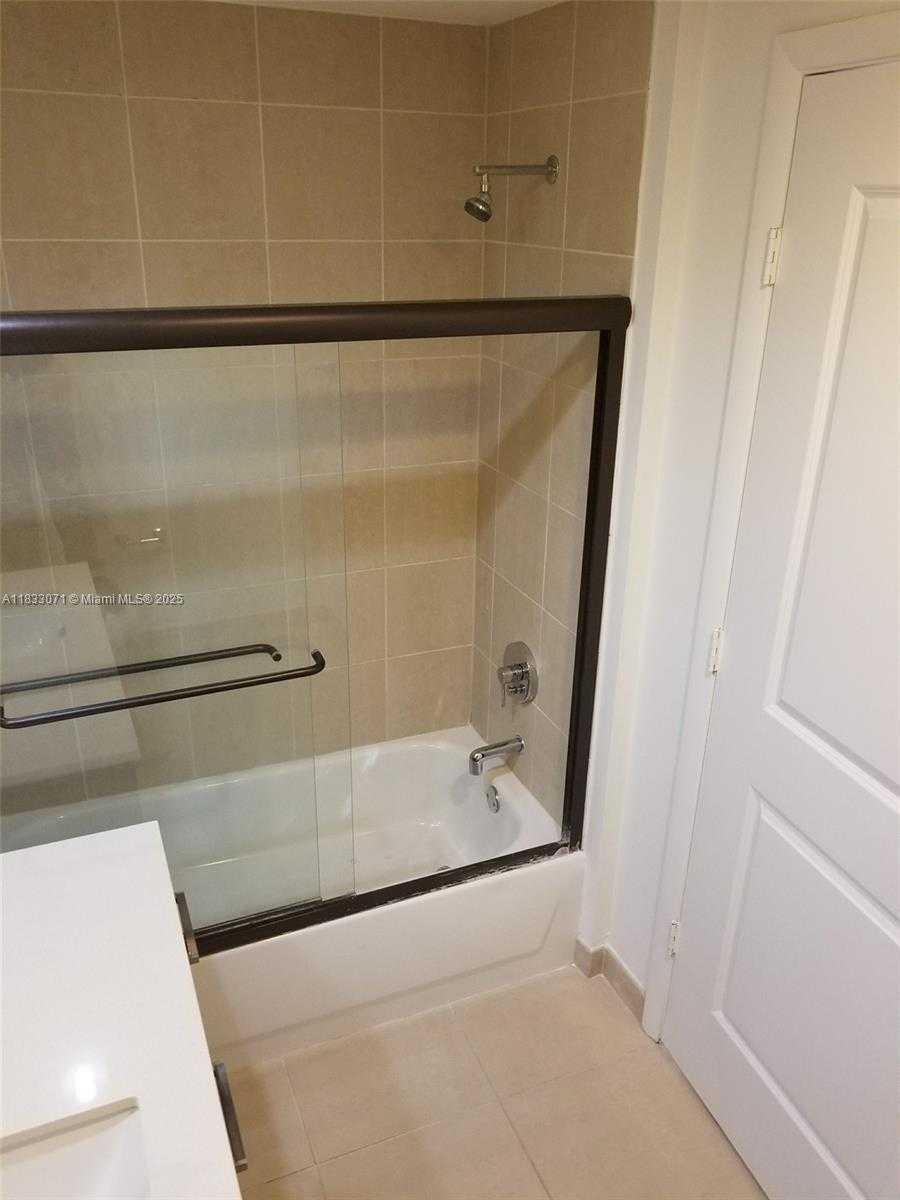 Small Image of 333 NORTH EAST 24TH ST #1411, Miami Number 10